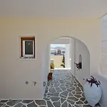 Margo Naxos City