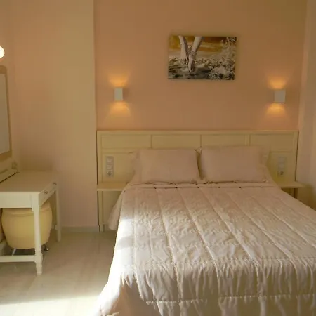 Margo アパートホテル