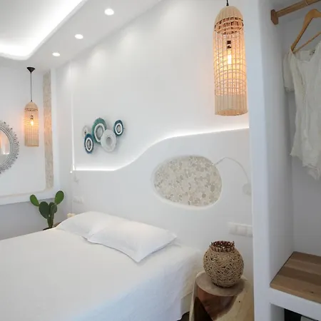 Apart Otel Margo Naxos City