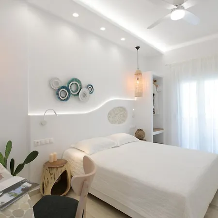 马戈一室公寓酒店 4* Naxos City
