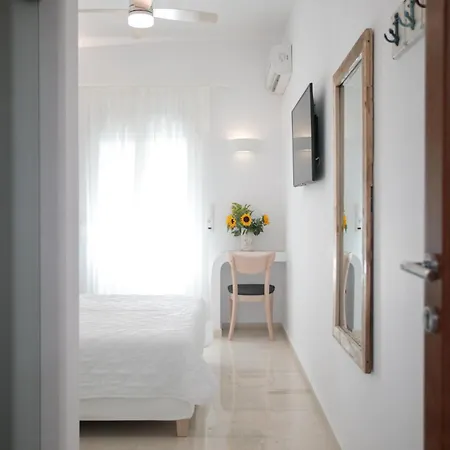 Margo Aparthotel Naxos City