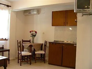 Margo Aparthotel Naxos City