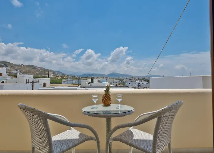 Margo Aparthotel Naxos City