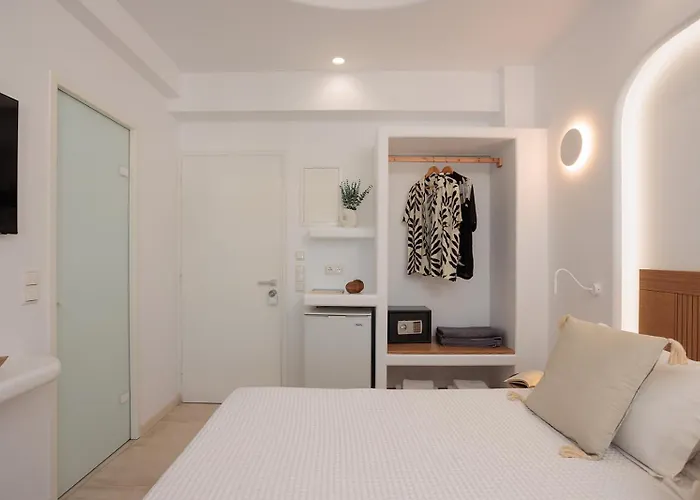 Aparthotel Margo Naxos City